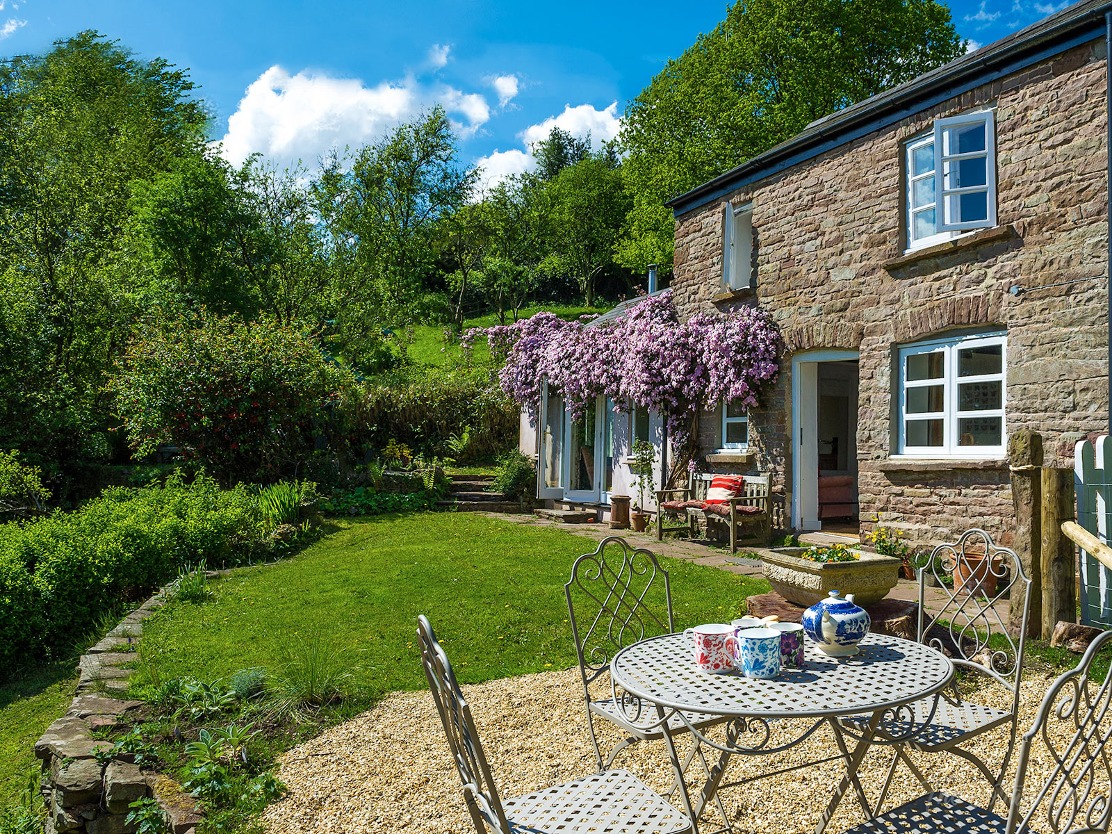 Cherry Cottage With Splendid Views To The Severn Estuary A Cosy